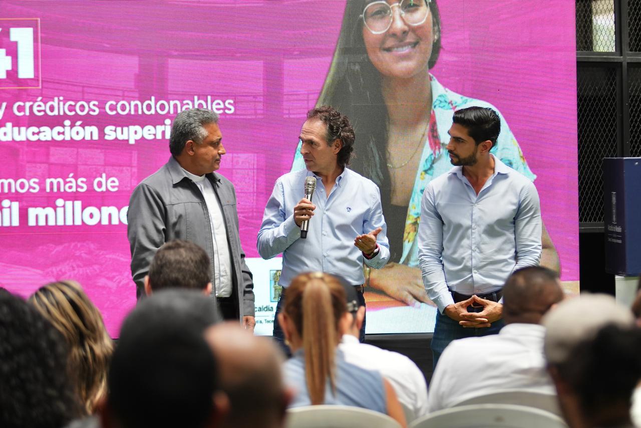 La Alcaldía de Medellín abre 359 nuevos cupos de créditos condonables para educación superior