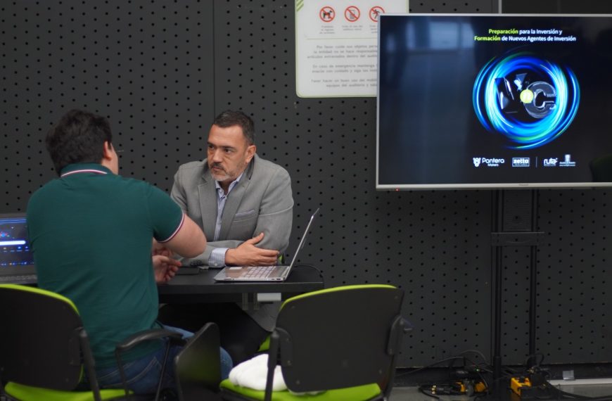 ¡El sueño de Silicon Valley aterriza en Medellín! Distrito lanza búsqueda de las 300 startups que conquistarán el mercado global